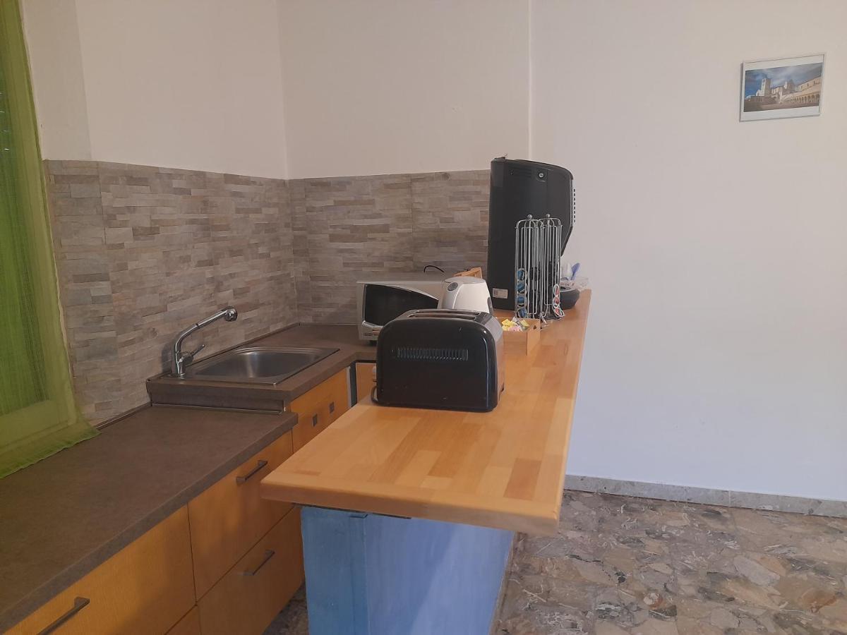 B&B Arwen Ponte San Giovanni Εξωτερικό φωτογραφία